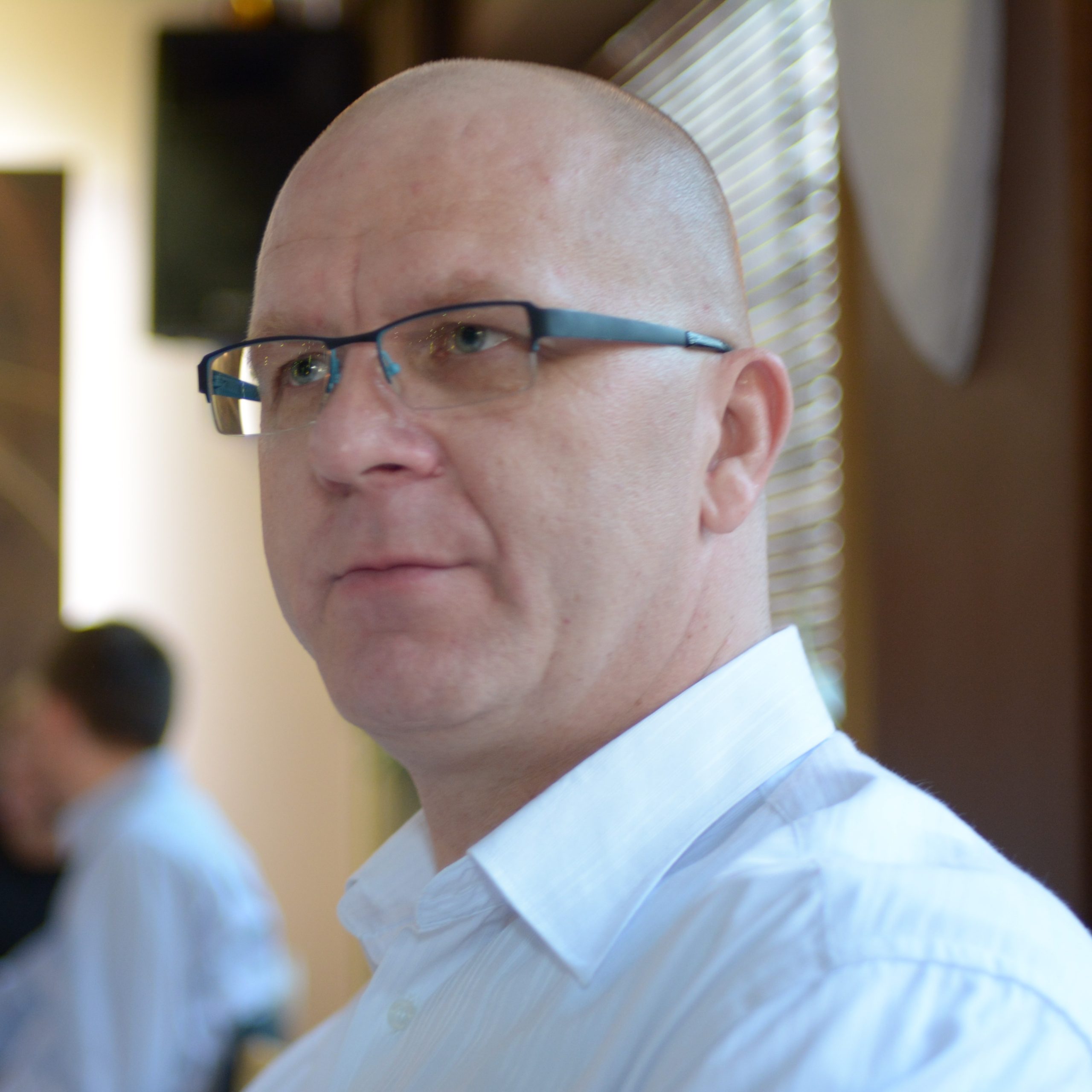 dr hab. inż. Robert Janczewski